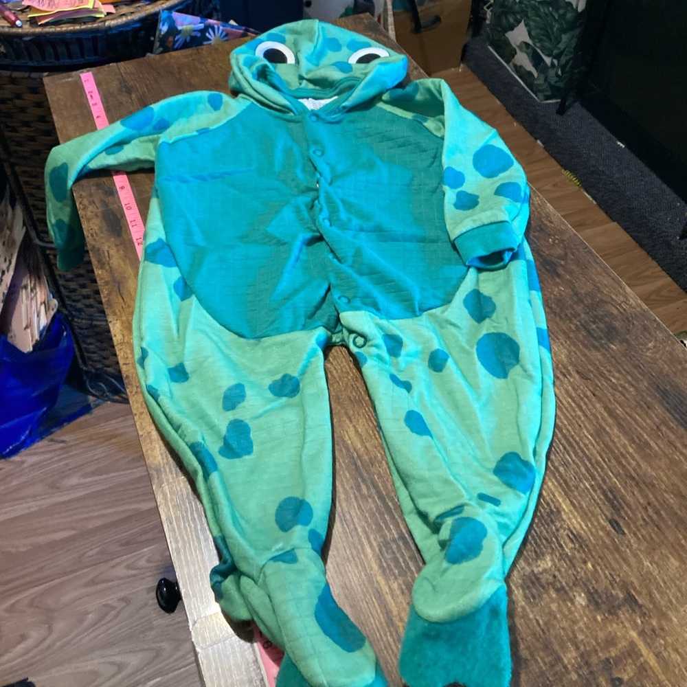 Vintage Baby Gro baby frog costume